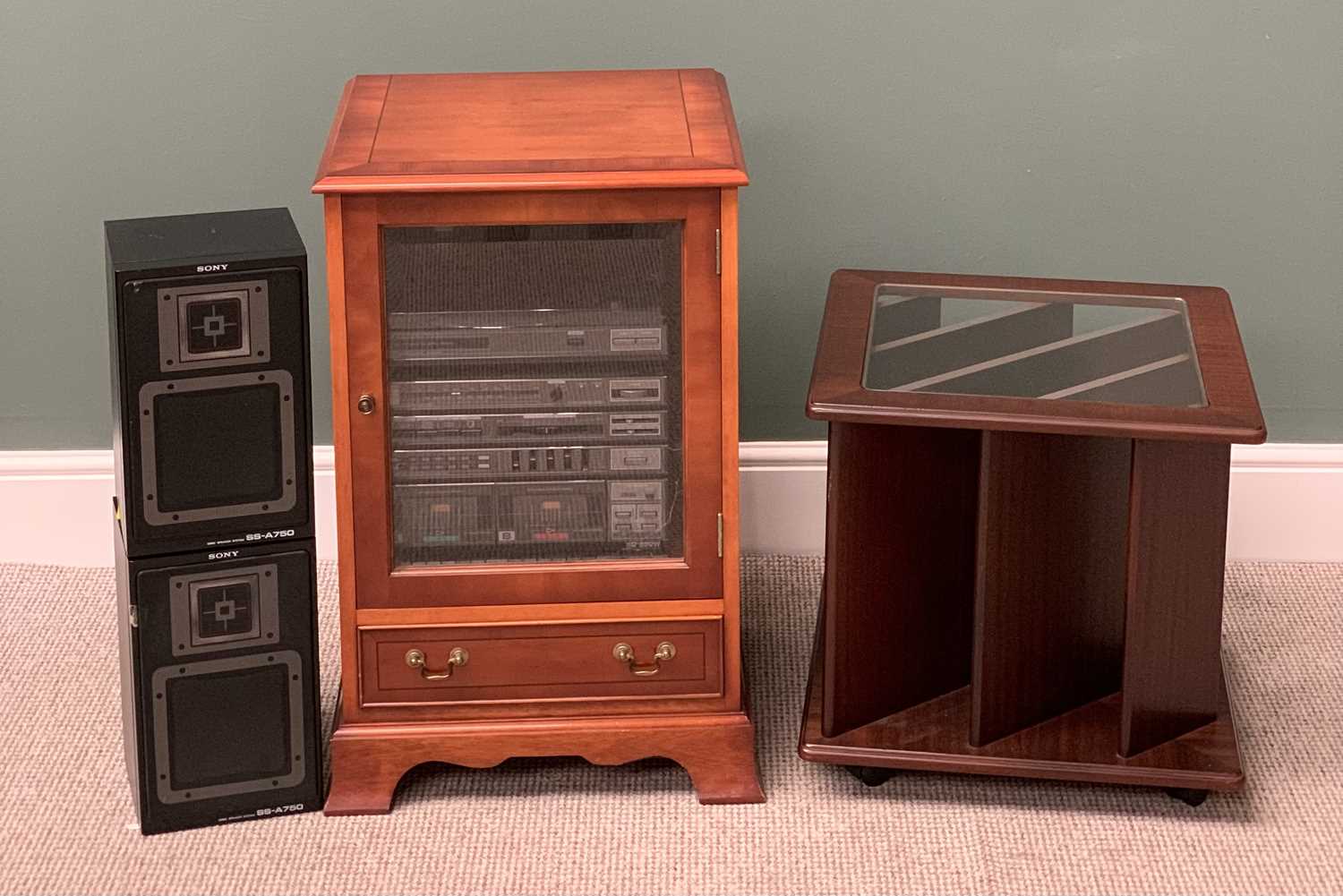 HIFI EQUIPMENT - Sony stacking system and pair of speakers in a yew effect cabinet with a record