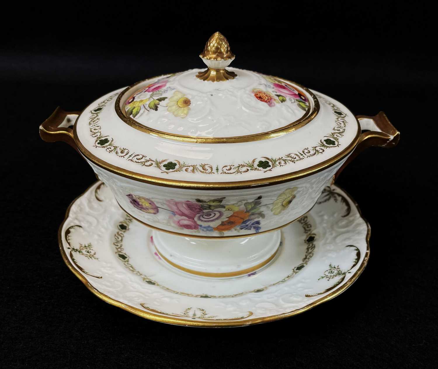 THIRTEEN-PIECE SWANSEA PORCELAIN DESSERT SERVICE circa 1815-1817, comprising twin-handled stem - Image 3 of 14