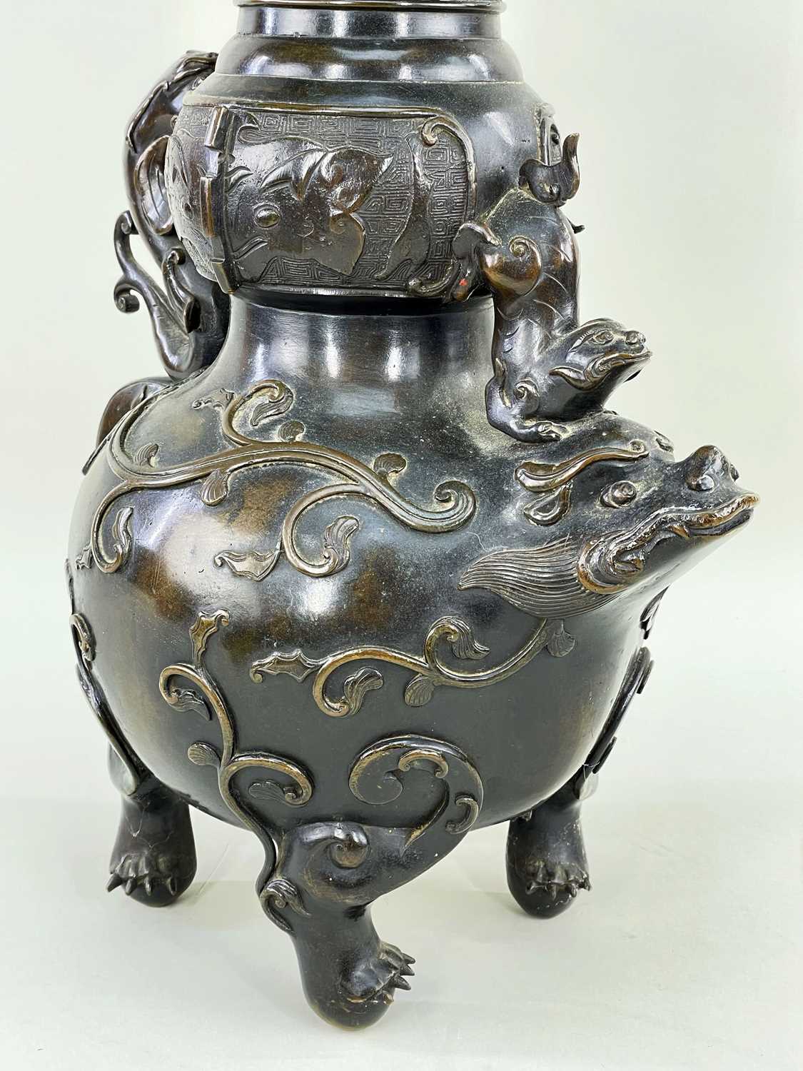 CHINESE MYTICAL BEAST (LUDUAN) BRONZE TEMPLE CENSER, Qing Dynasty - modelled as the mythical beast - Image 5 of 7
