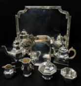 QUEEN ANNE-STYLE SILVER TEA & COFFEE SERVICE, Richard Comyns, London 1931,1932,1938, of octagonal