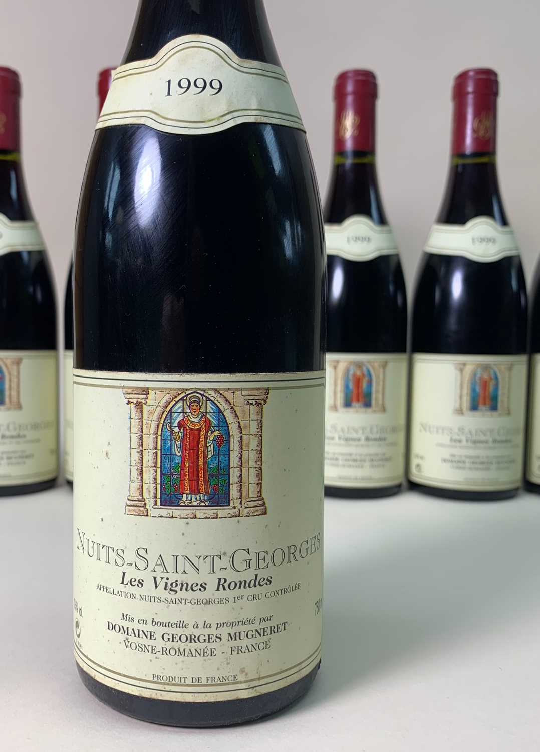 NUITS-ST-GEORGES ‘LES VIGNES RONDES’ 1999 GEORGES MUGNERET 7 x 75clSeven bottles of 1999 Georges - Image 2 of 2