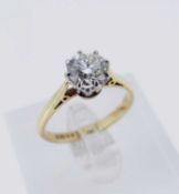 18CT YELLOW GOLD DIAMOND SOLITAIRE RING, Sheffield 1982 - the claw set single stone measuring 1.0cts