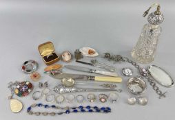 ASSORTED JEWELLERY & SILVER COLLECTIBLES, including 2 Scottish style brooches, silver atomiser,