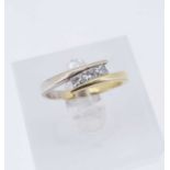 THREE STONE DIAMOND RING, princess cut on unmarked yellow and white metal shank (presumed 18K gold),