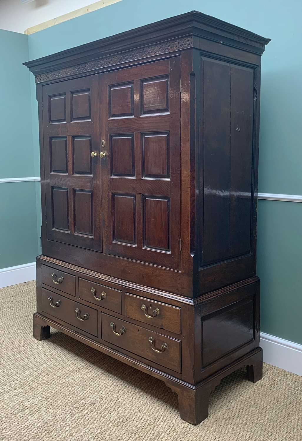 LATE 18TH CENTURY WELSH OAK PRESS CUPBOARD, probably Cardiganshire, cavetto cornice and blind fret - Image 3 of 12