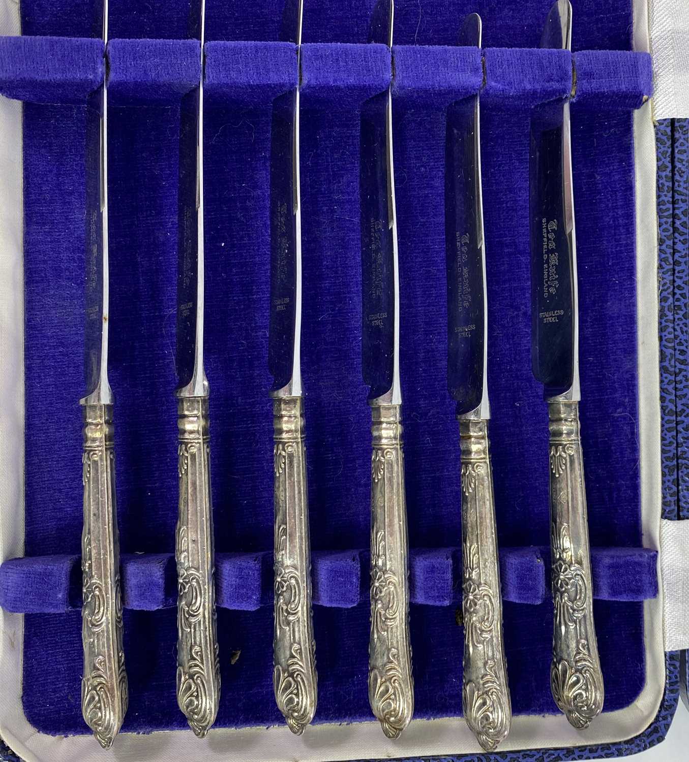 EPNS & OTHER COLLECTORS SPOONS, cased set of six silver handled knives and other EPNS ware and - Image 2 of 2