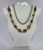 14CT GOLD & FACET CUT AMBER GLASS NECKLACE with belcher links, 40cms L overall open, 4.8grms the