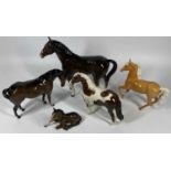 BESWICK & OTHER POTTERY HORSE FIGURINES (5)