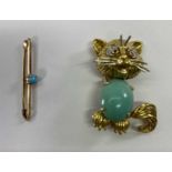 18CT & 9CT GOLD BROOCHES (2) to include a Ben Rosenfeld eighteen carat gold whimsical cat brooch