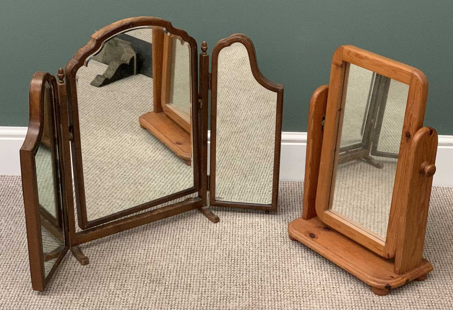 OFFERED WITH LOTS 38 & 39 - SMALL FURNISHINGS ASSORTMENT to include dressing table mirrors (2), - Image 3 of 4