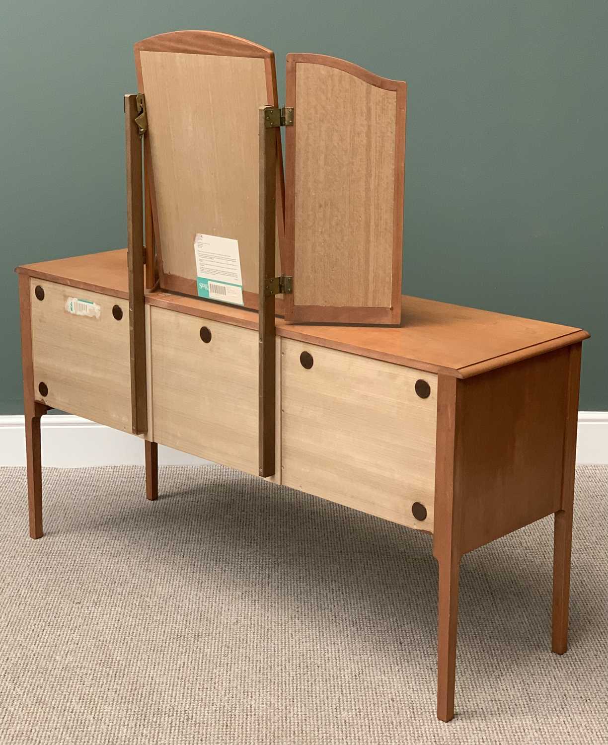 STAG LIGHT WOOD DRESSING TABLE, 136cms H, 147cms W, 46cms D - Image 3 of 4