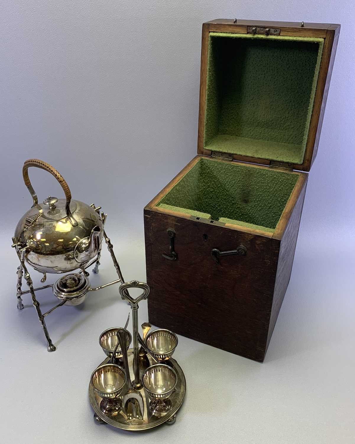 EPNS SPIRIT KETTLE ON STAND WITH BURNER and original wooden travel case, with an egg cup stand for