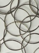 A NECKLACE OF WHITE METAL, BELIEVED SILVER LOOPS - unmarked, 49grms