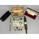 MIXED COLLECTABLES GROUP - to include a boxed Parker 61 three piece pen and pencil set, five pound