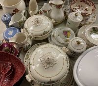 CHINA ASSORTMENT - a Carlton ware Rouge Royale shallow dish, Crown Devon salad bowl and servers,