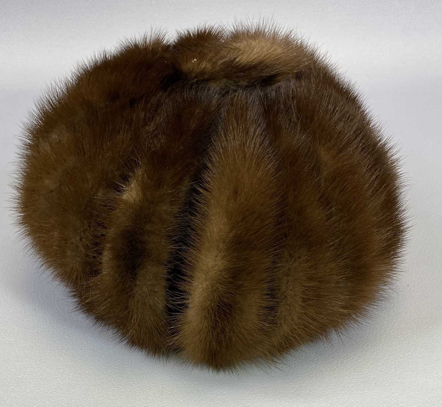 VINTAGE FURS - a coat, two stoles and a hat - Image 6 of 7