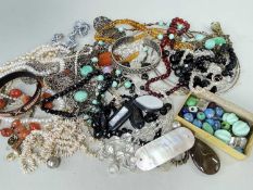 VARIOUS COSTUME & DRESS JEWELLERY comprising assorted beads, pearls, necklaces, bangle ETC