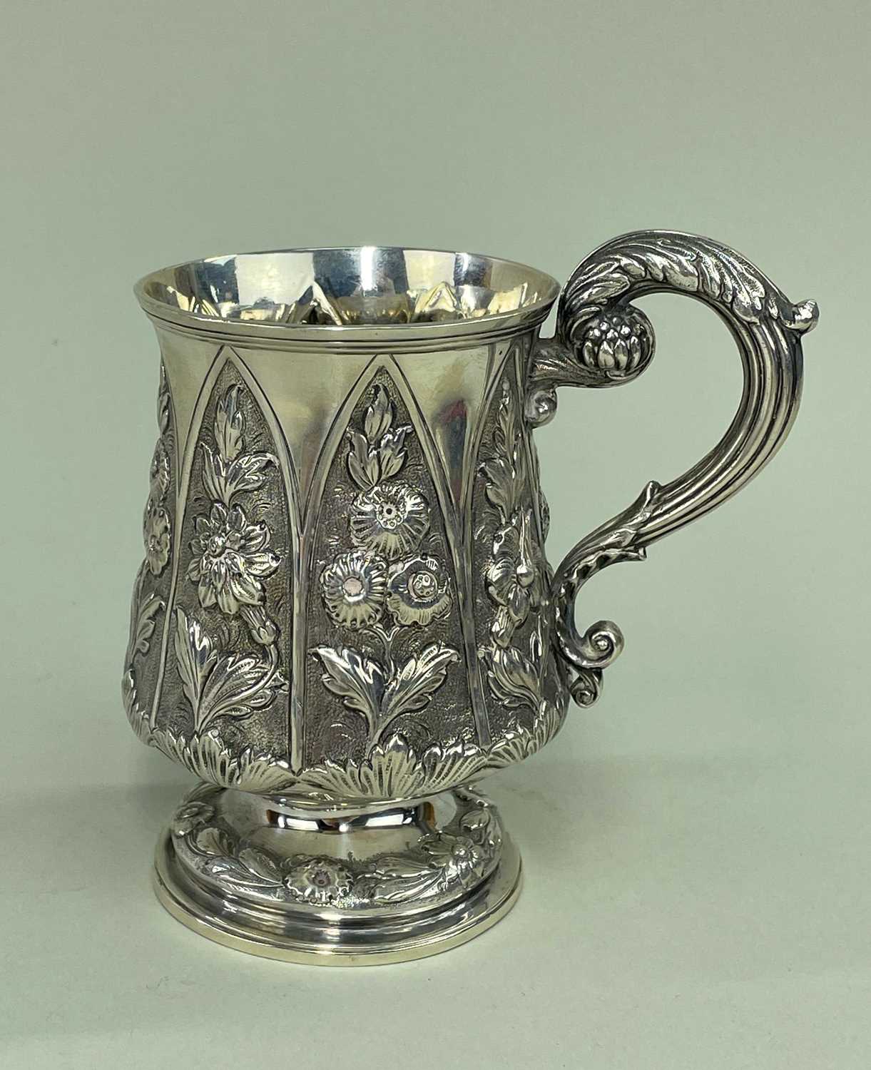 GEORGE IV SILVER CHRISTENING MUG / TANKARD, John, Henry & Charles Lias, London 1829, overall