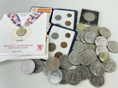 ASSORTED COMMEMORATIVE COINS, including 19 various 1965 Churchill crowns, 1977 Jubilee crowns,