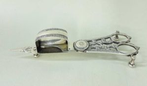 PAIR GEORGE III SILVER CANDLE SNUFFERS, William Bennett, London 1807, gadrooned border with scrolled