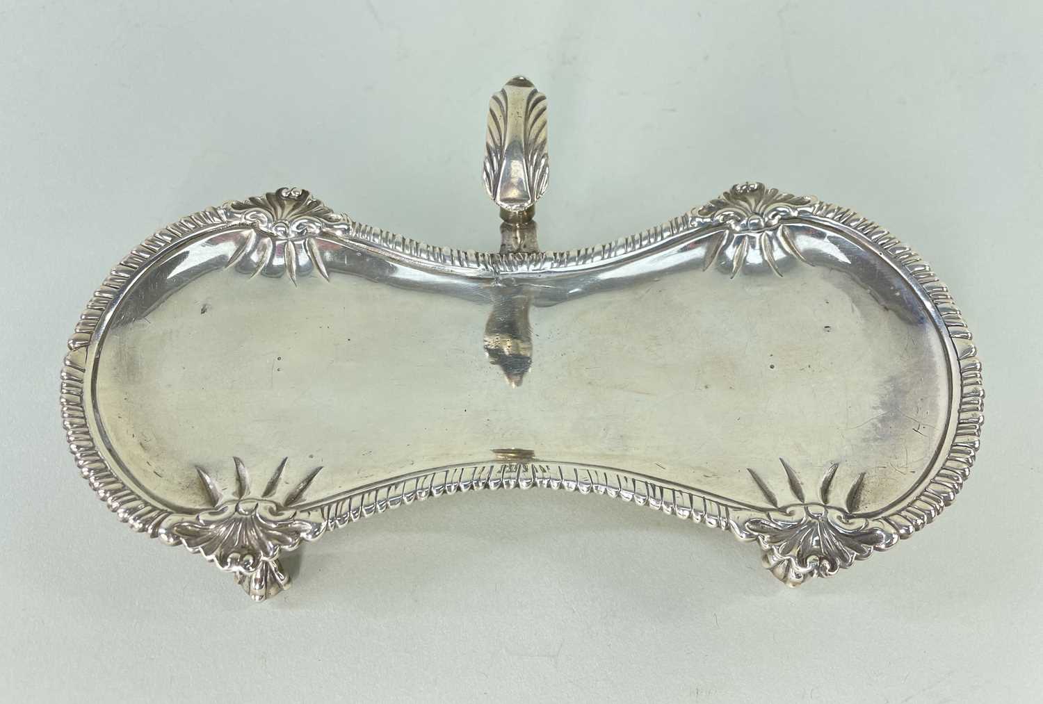 GEORGE III SILVER CANDLE SNUFFER TRAY, London 1770, waisted form with scrolled over handle, - Image 2 of 5