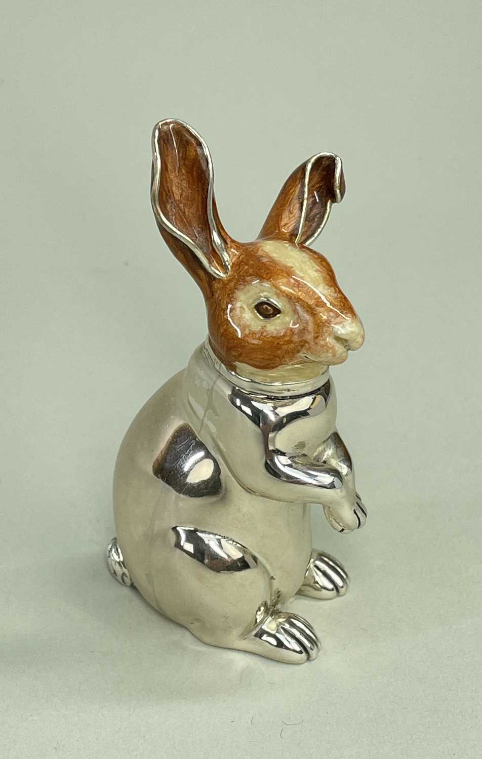 MODERN ENAMELLED SILVER MODEL OF A RABBIT, 9cm h, app 3.57ozt