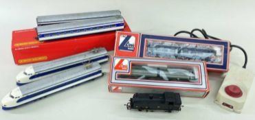 ASSORTED LIMA HO GAUGE LOCOMOTIVES, comprising 208026LG electric in Italian green/grey, 208064L