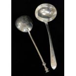 GEORGE IV IRISH SILVER SAUCE LADLE & EDWARD VII SEAL TOP SPOON, James Scott, Dublin 1822, point