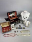 VINTAGE LAQUERWORK JEWELLERY BOX & CONTENTS including Niello ware, silver and enamelled jewellery,
