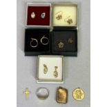9CT GOLD & OTHER JEWELLERY to include a cut signet ring, circular St Christopher, small pendant