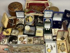 VICTORIAN & LATER PINCHBECK, SILVER & COSTUME JEWELLERY, vintage jewellery box with coinage and