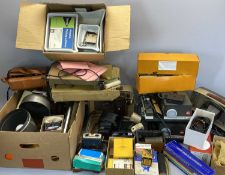 PHOTOGRAPHY - a good assortment of camera and developing equipment to include Kodak Brownie 8-58