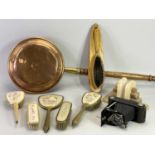 MIXED COLLECTABLES GROUP - to include a copper long handled warming pan, pair of onyx bookends,