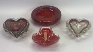 4 VENETIAN BULLICANTE GLASS DISHES - possibly Vinini, 20cms diameter the largest