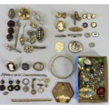 VICTORIAN & LATER PRECIOUS METALS & COSTUME JEWELLERY, ETC - within a lidded fabric covered box,