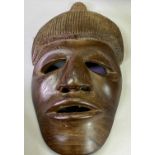 MIXED TREEN & OTHER COLLECTABLES GROUP - to include an African type wall mask, 34cms L, carved