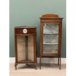 EDWARDIAN MAHOGANY NARROW CHINA CABINET with bow front and on tapered supports, 141cms H, 60cms W,