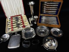 ASSORTED SILVER ITEMS, including engine turned spirit flask, two pierced bonbon dishes, tea strainer