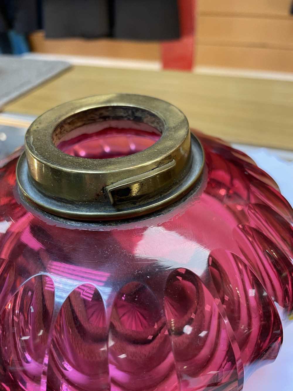 CRANBERRY GLASS WALL MOUNTED OIL LAMP with cranberry coloured reservoir and etched glass shade, - Image 2 of 18