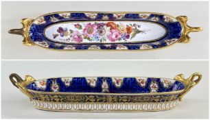 SWANSEA PORCELAIN PEN TRAY circa 1815-1817, having twin handles in the form of swans with