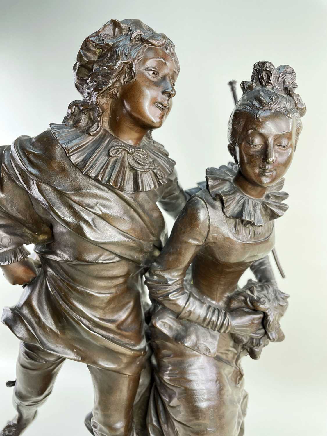ADRIEN-ETIENNE GAUDEZ bronze - Patineurs Watteau, sculpture of a young belle epoque couple ice - Image 3 of 9