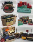VINTAGE HORNBY / MECCANO 'O' GAUGE, to include various locomotives (4), rolling stock, turntable,