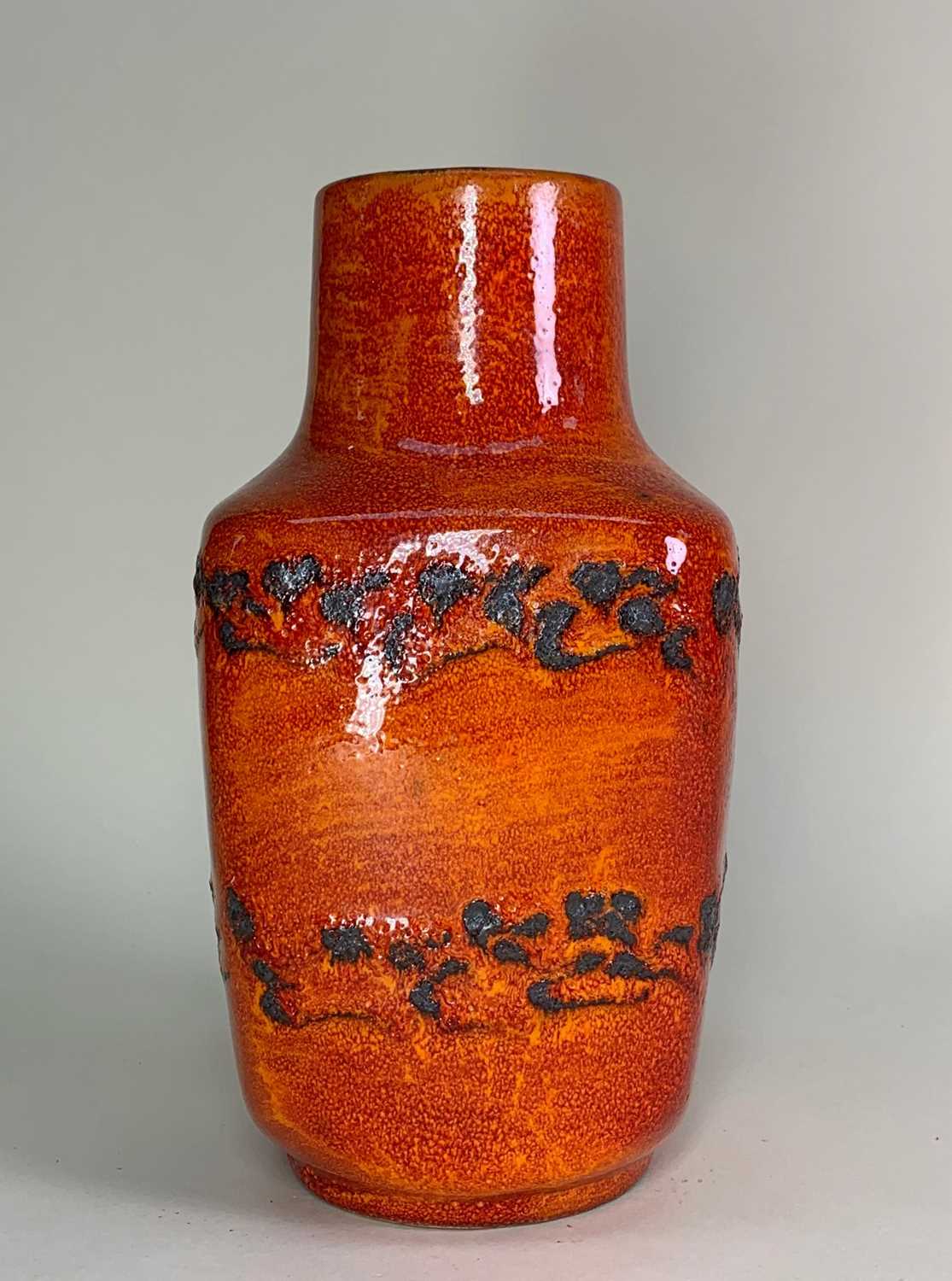 MID CENTURY POTTERY WGP KERAMICS COLLECTION including one Scheurich 275-28 solid red glazed vase - Image 4 of 20