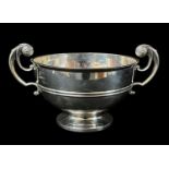 EDWARD VII SILVER TROPHY CUP, Walker & Hall, Sheffield 1904, double scrolled handles, reeded broad
