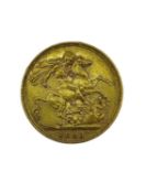 VICTORIAN GOLD SOVEREIGN, 1893, Old (veiled) head, 7.9gms Provenance: private collection