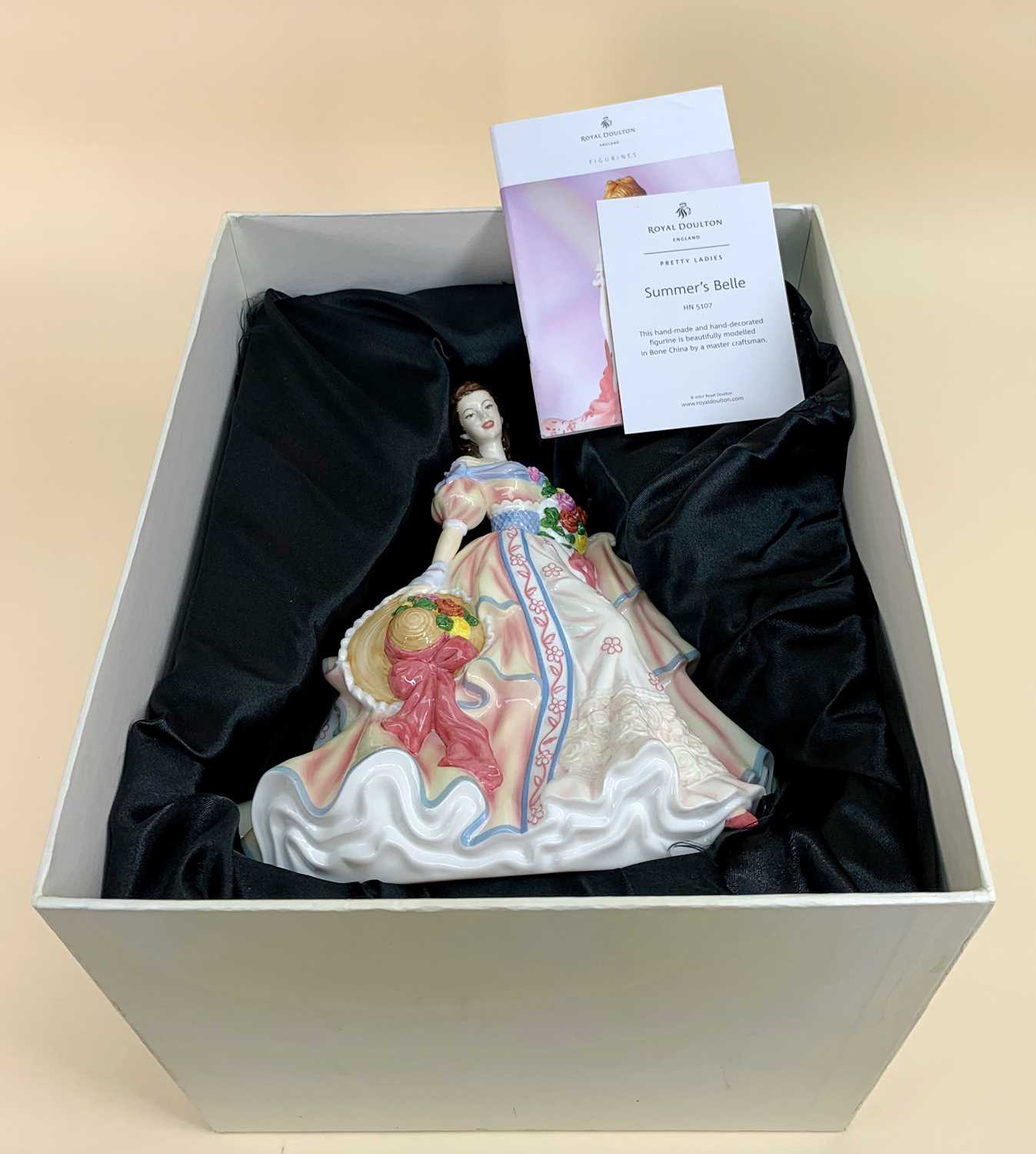ROYAL DOULTON FIGURES, 'Elaine', 'Best Wishes', 'Loving Thoughts', 'Summer's Belle' (boxed), and - Image 5 of 8