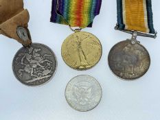 TWO WWI MEDALS, including 1914-1919, issued to 33301 Pte H E Jones Eastlan Reg together with a Queen