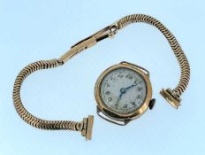 9CT GOLD LADIES WRISTWATCH with 9ct gold bracelet, 15.6gms Provenance: private collection Swansea,