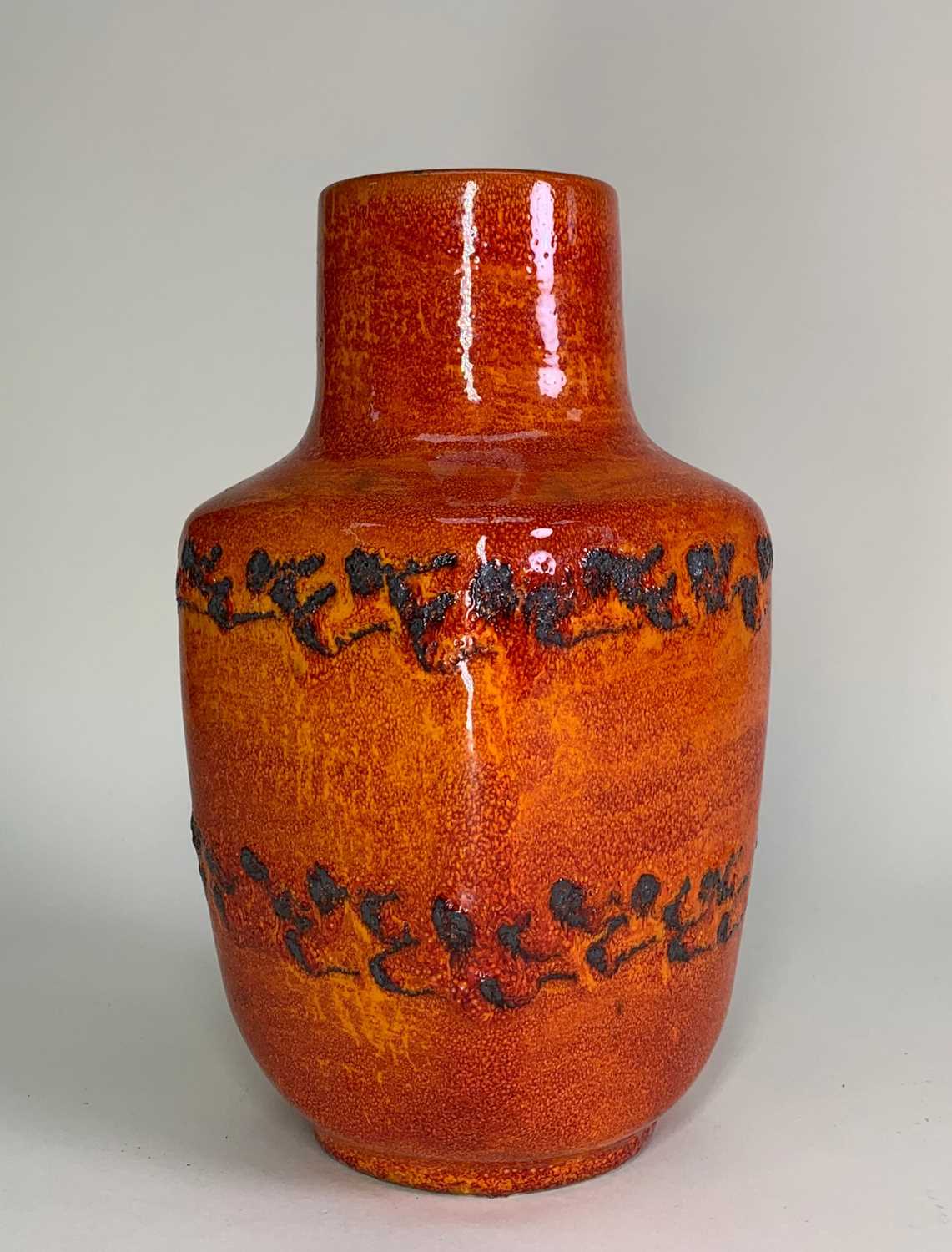MID CENTURY POTTERY WGP KERAMICS COLLECTION including one Scheurich 275-28 solid red glazed vase - Image 5 of 20