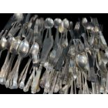 QUANTITY OF KING PATTERN ELECTROPLATED FLATWARE, together with a parcel of various patterned
